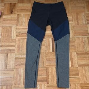 Outdoor voices leggings